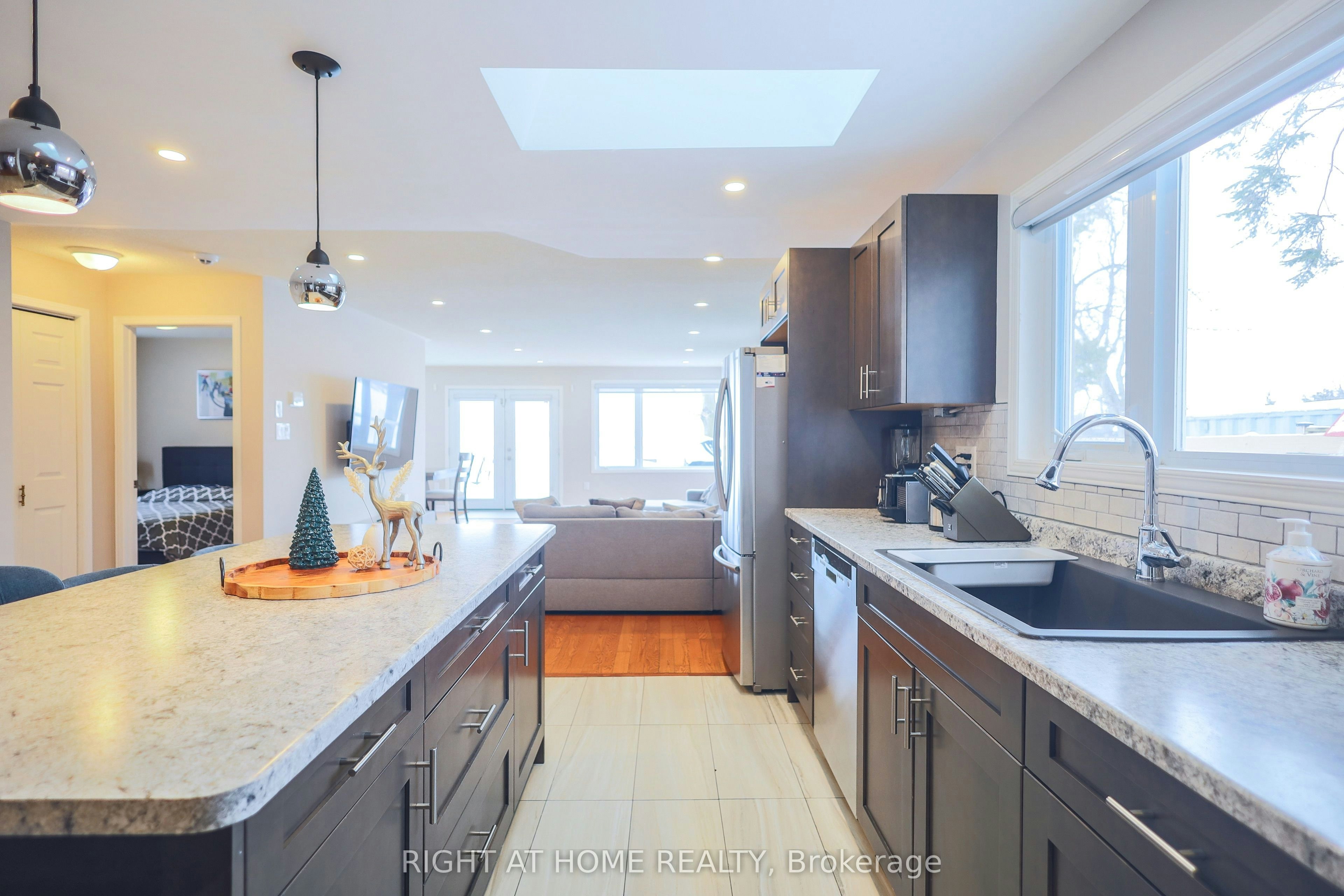 Main-885 Adams Road, Innisfil, ON, L9S 4C9 - 5