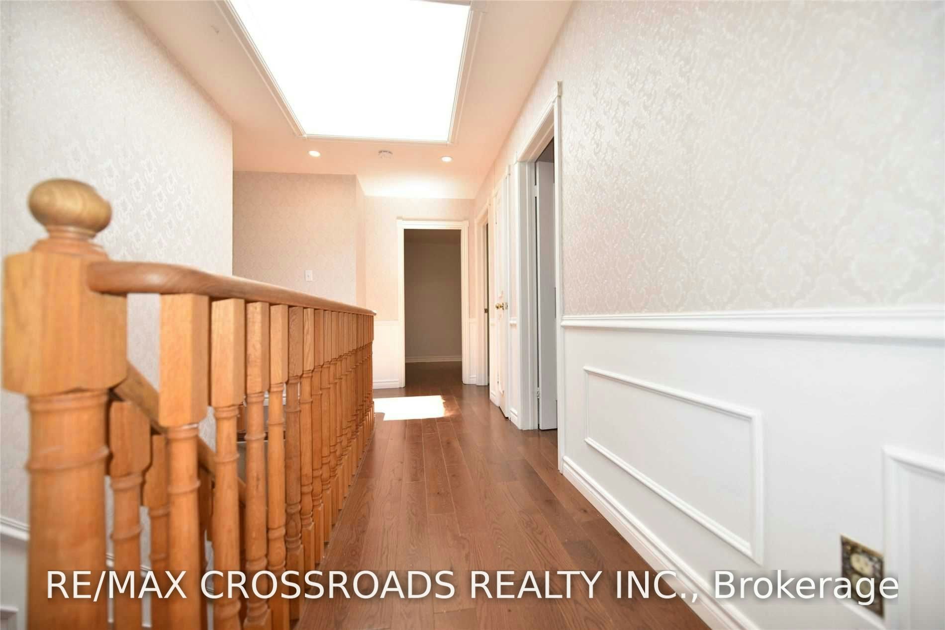 52 Emmeloord Crescent, Markham, ON, L3R 1P8 - 9