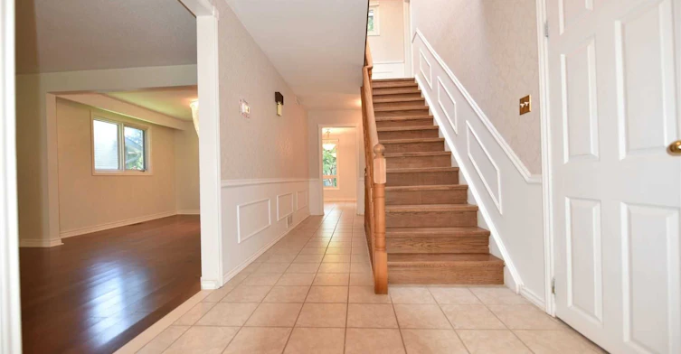 52 Emmeloord Crescent, Markham, ON, L3R 1P8 - 6