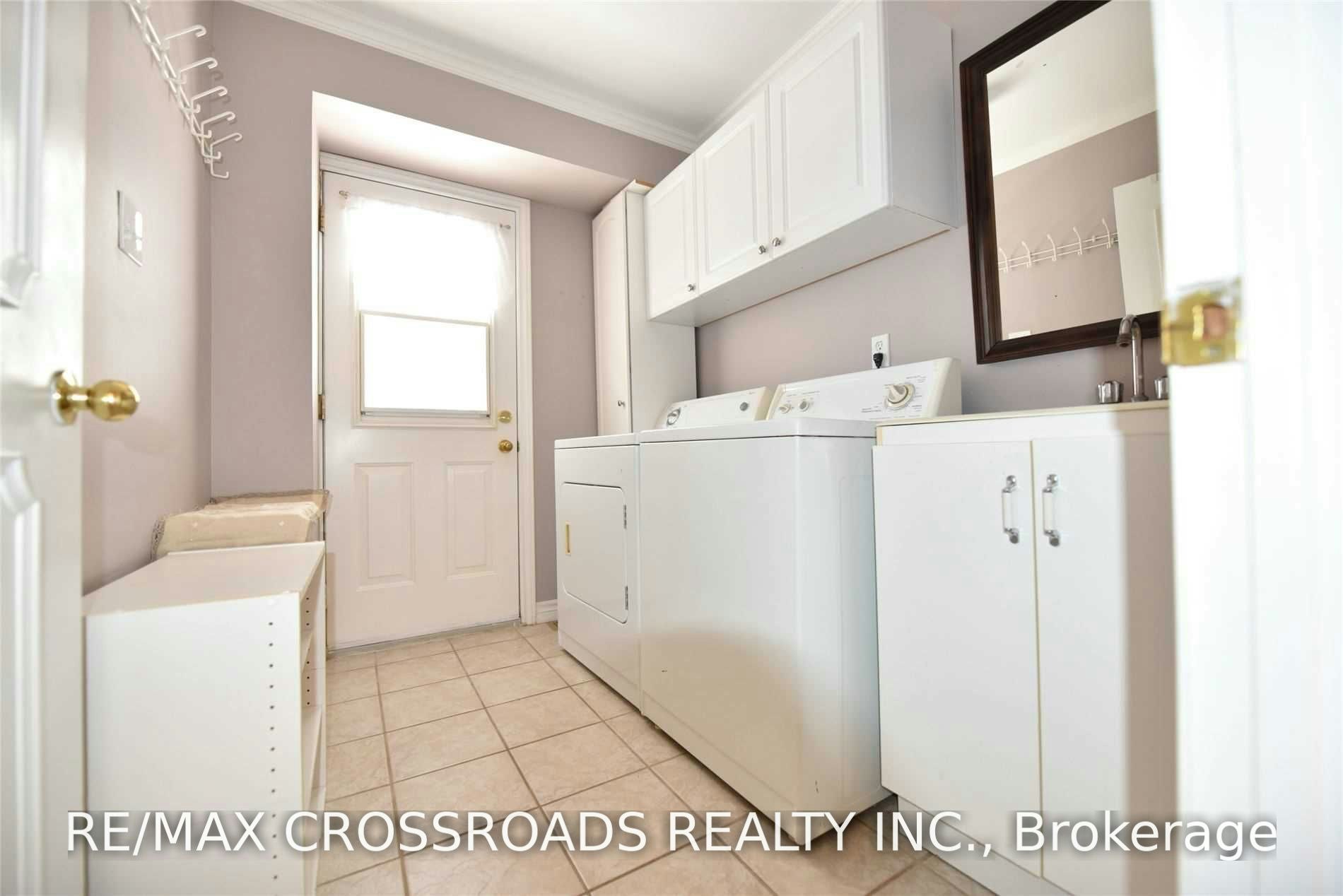 52 Emmeloord Crescent, Markham, ON, L3R 1P8 - 7