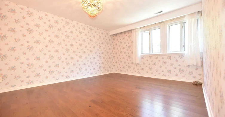 52 Emmeloord Crescent, Markham, ON, L3R 1P8 - 13