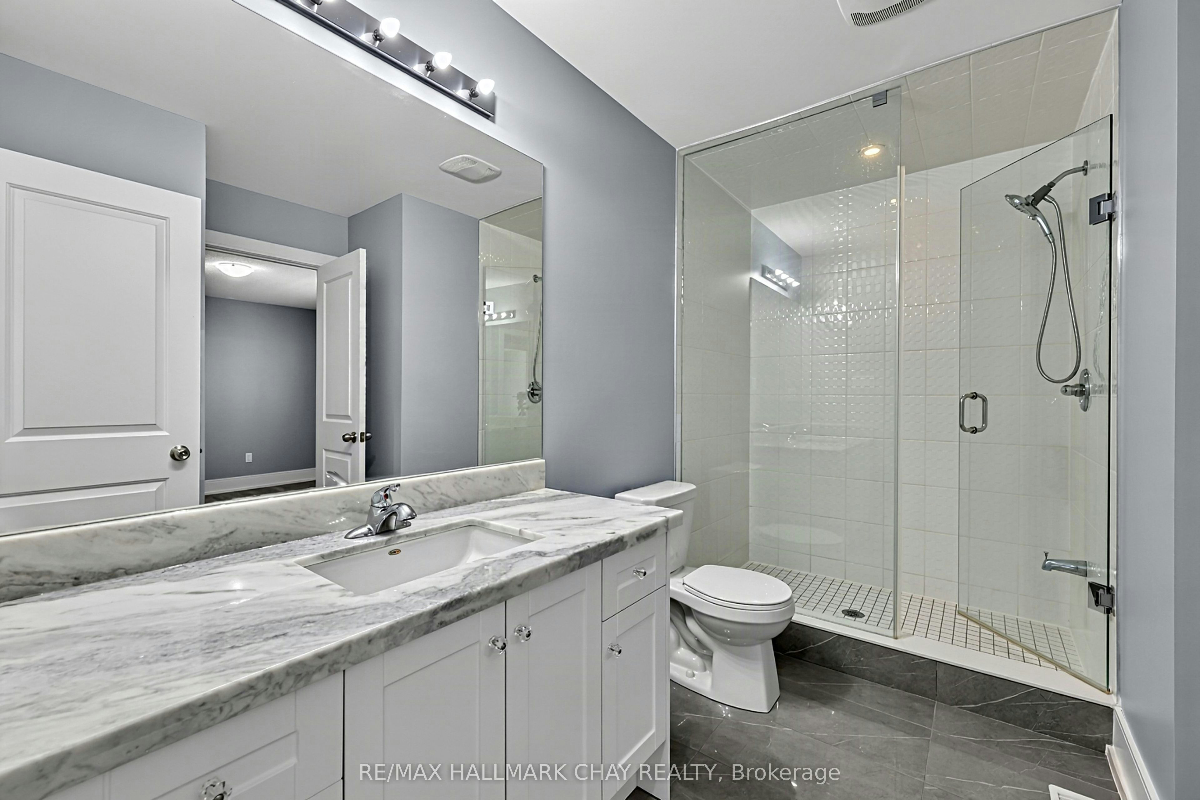 35 Tyndall Drive, Bradford West Gwillimbury, ON, L3Z 4G6 - 28