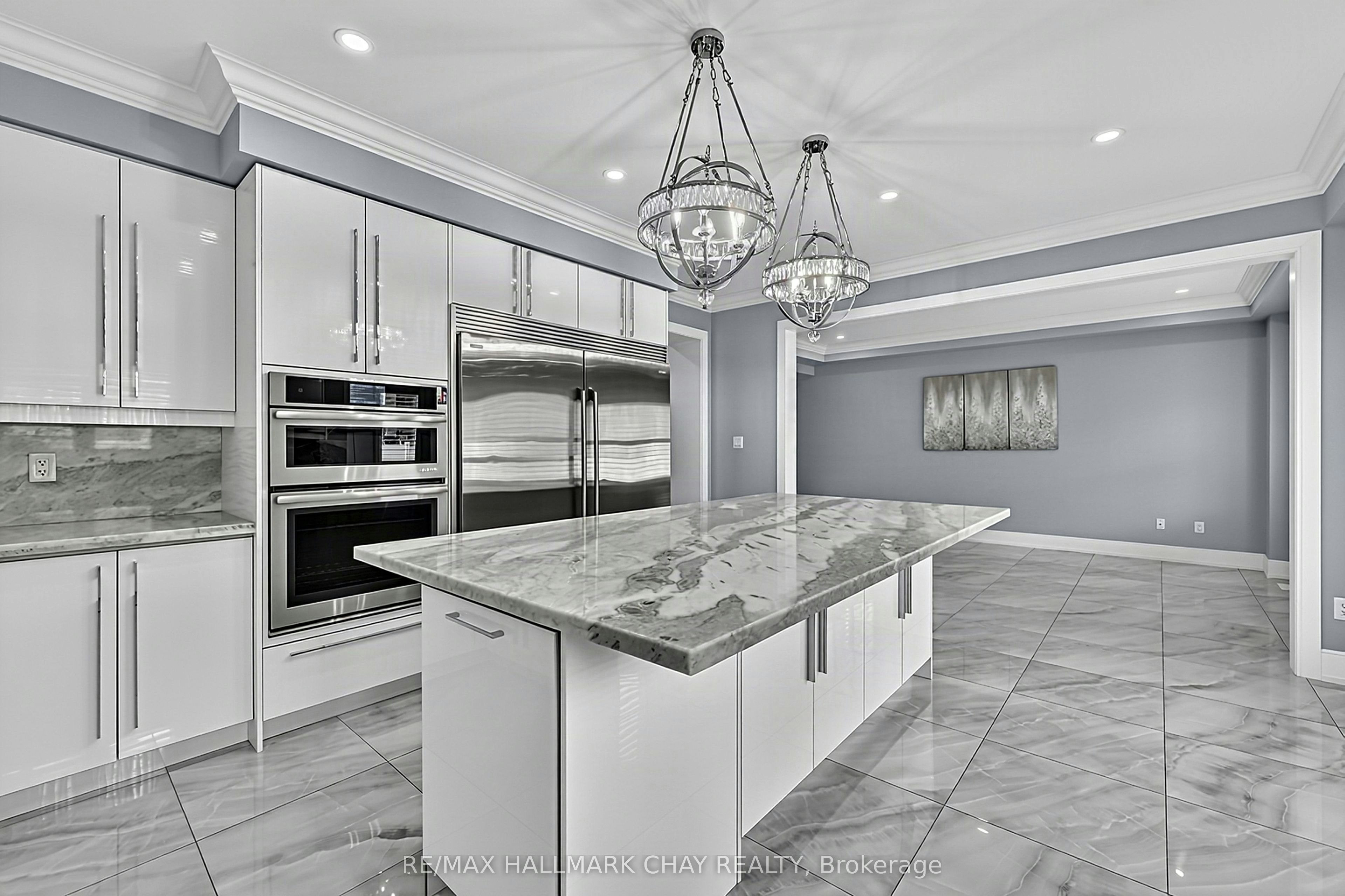 35 Tyndall Drive, Bradford West Gwillimbury, ON, L3Z 4G6 - 14