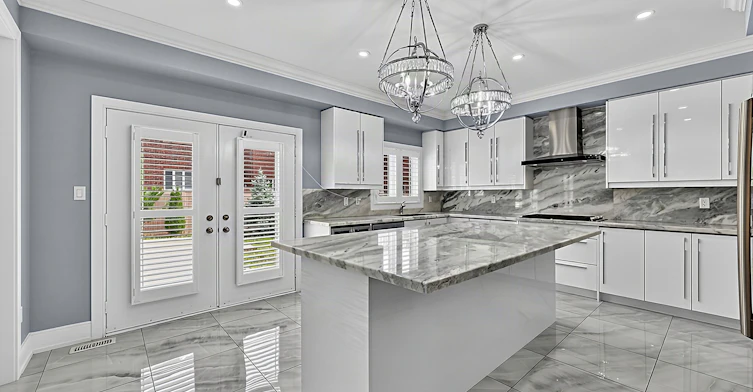 35 Tyndall Drive, Bradford West Gwillimbury, ON, L3Z 4G6 - 12