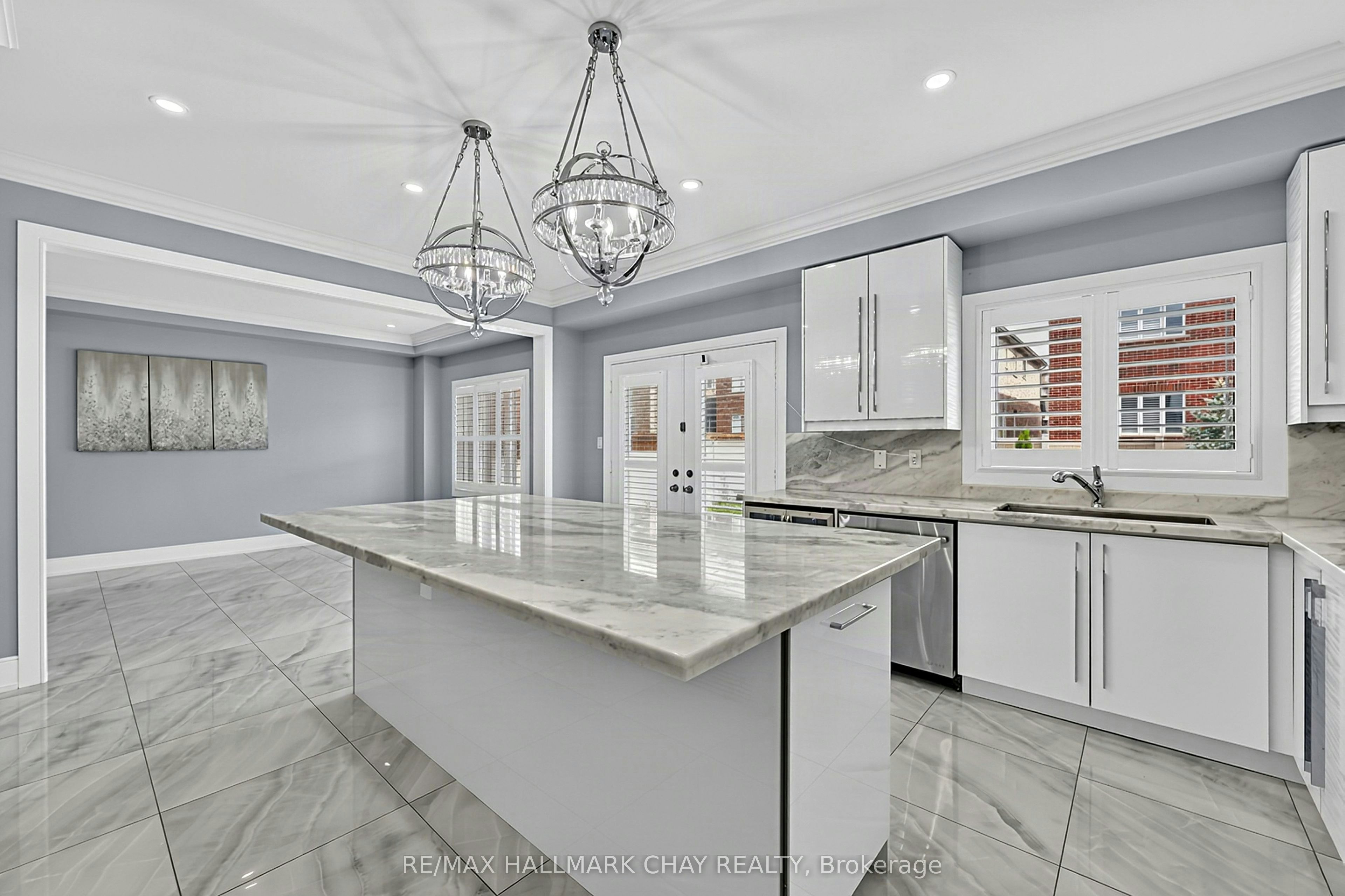 35 Tyndall Drive, Bradford West Gwillimbury, ON, L3Z 4G6 - 15