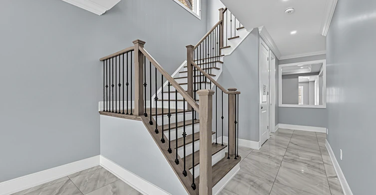 35 Tyndall Drive, Bradford West Gwillimbury, ON, L3Z 4G6 - 4