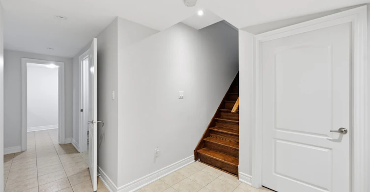 Bsmt-221 Peak Point Boulevard, Vaughan, ON, L6A 0B6 - 14