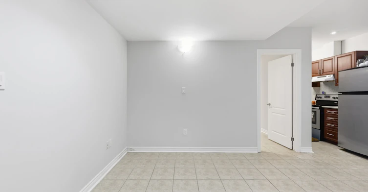 Bsmt-221 Peak Point Boulevard, Vaughan, ON, L6A 0B6 - 9