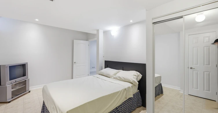 Bsmt-221 Peak Point Boulevard, Vaughan, ON, L6A 0B6 - 11