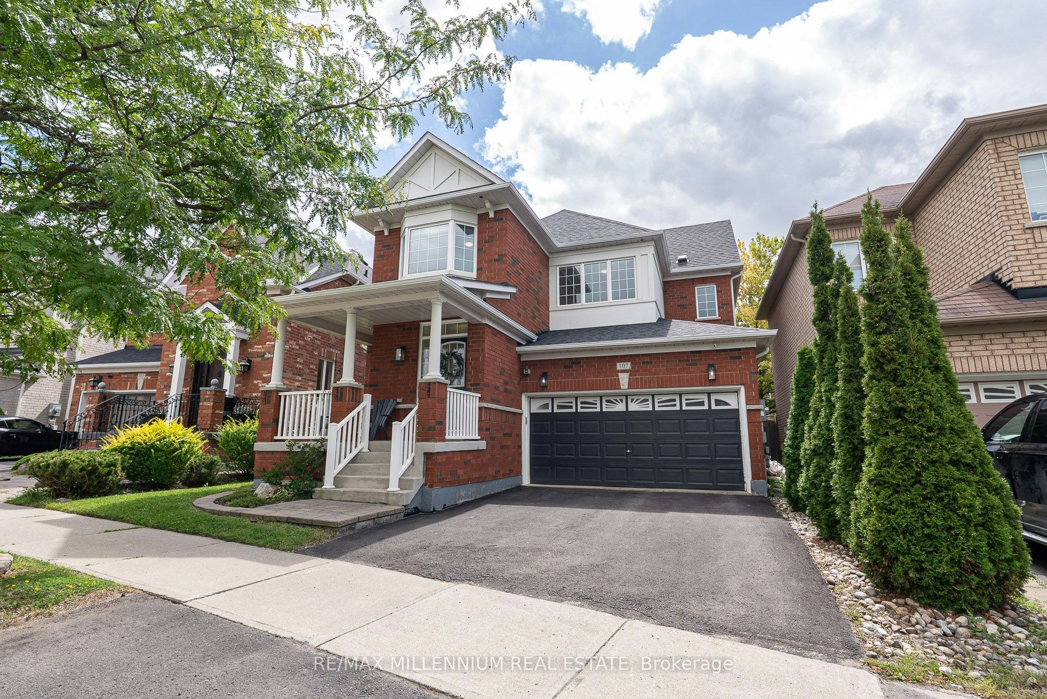 107 Horsedreamer Lane, Whitchurch-Stouffville, ON, L4A 0K8