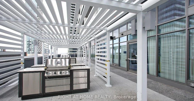 7890 Jane Street, Vaughan, ON, L4K 0A9 - 17
