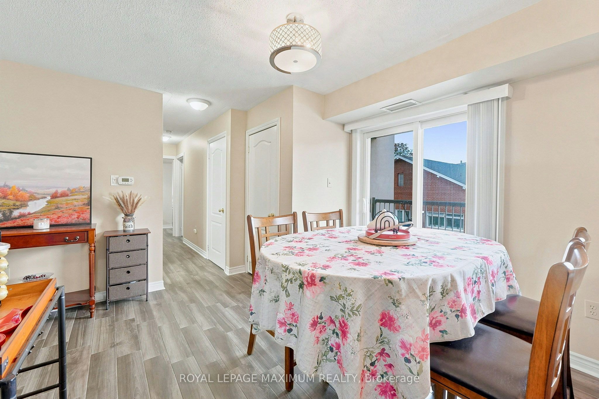 204-9944 Keele Street, Vaughan, ON, L6A 3Y4 - 9
