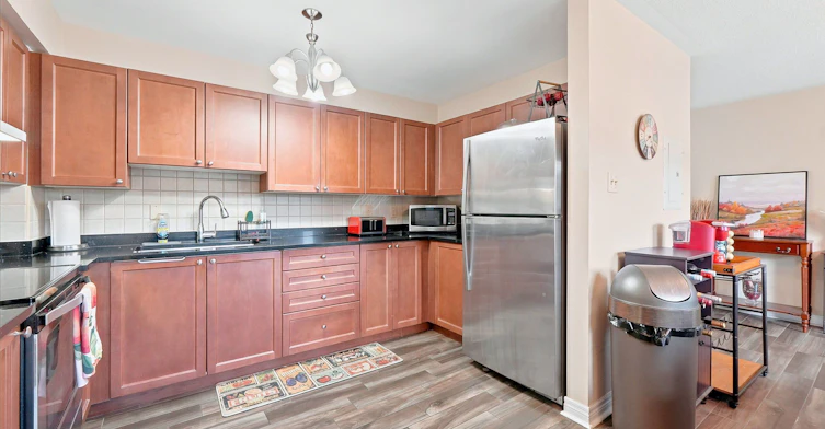 204-9944 Keele Street, Vaughan, ON, L6A 3Y4 - 5