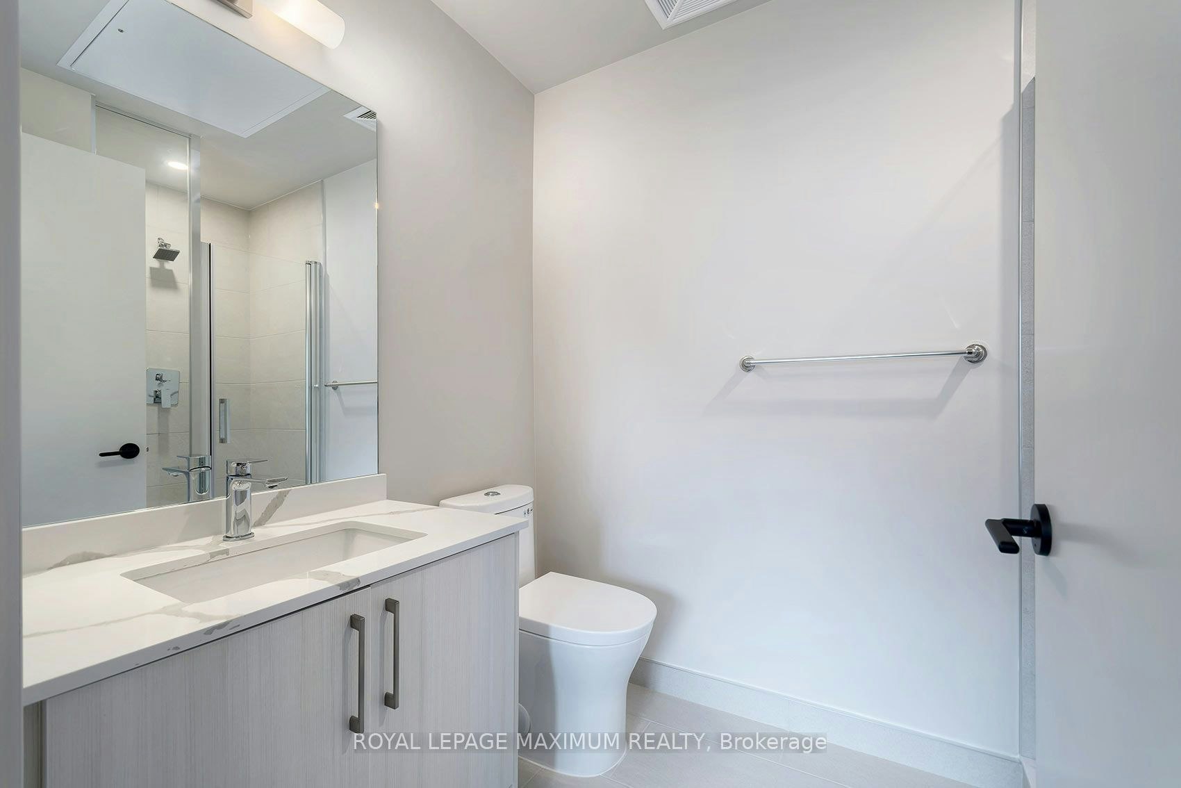 250-2075 King Road, King, ON, L7B 0R6 - 22