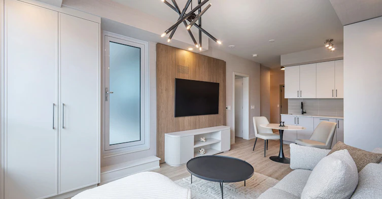 250-2075 King Road, King, ON, L7B 0R6 - 10