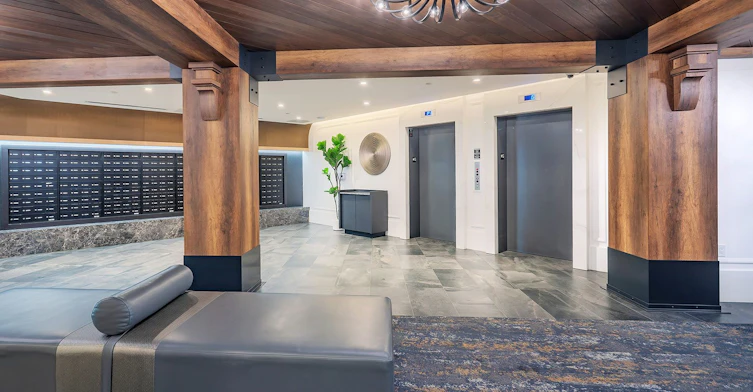250-2075 King Road, King, ON, L7B 0R6 - 7