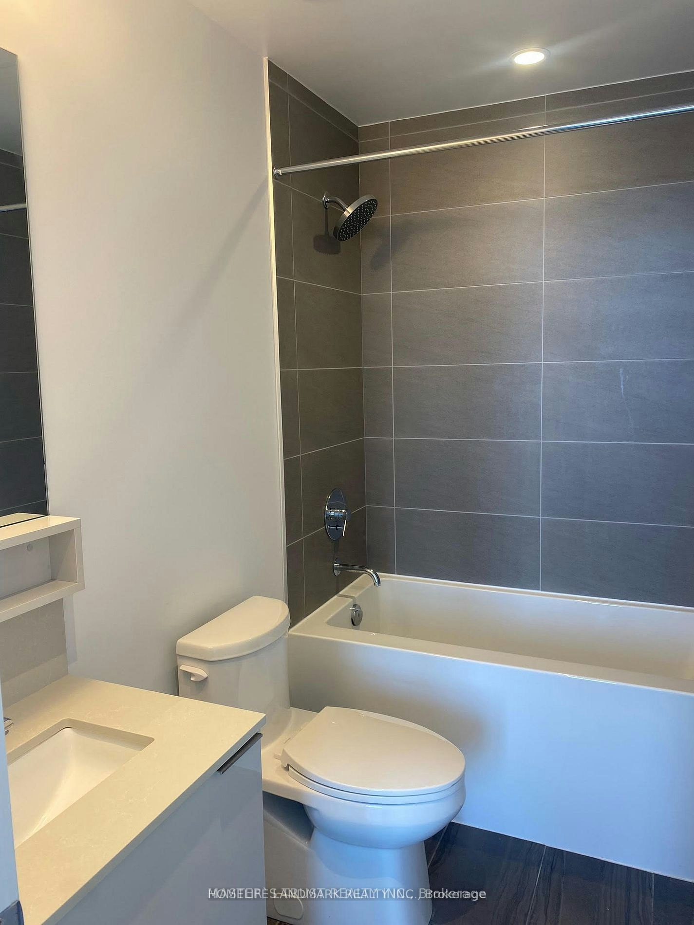 3303-898 Portage Parkway, Vaughan, ON, L4K 0J6 - 17