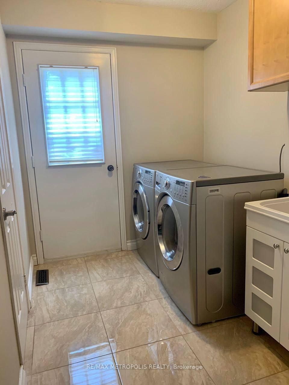 BSMT-96 Breckonwood Crescent, Markham, ON, L3T 5E8 - 7