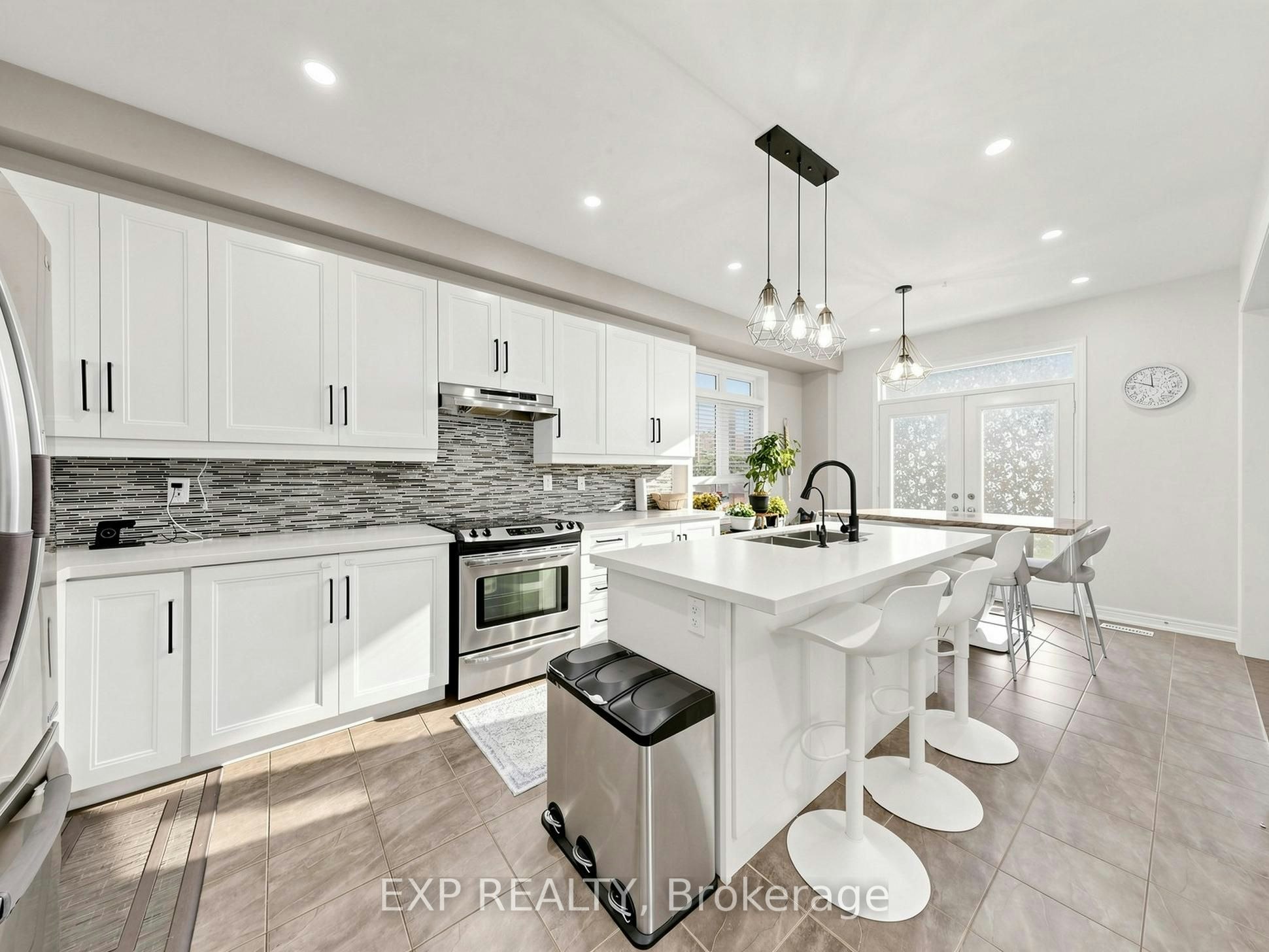 500 Mcgregor Farm Trail, Newmarket, ON, L3X 0H7 - 7