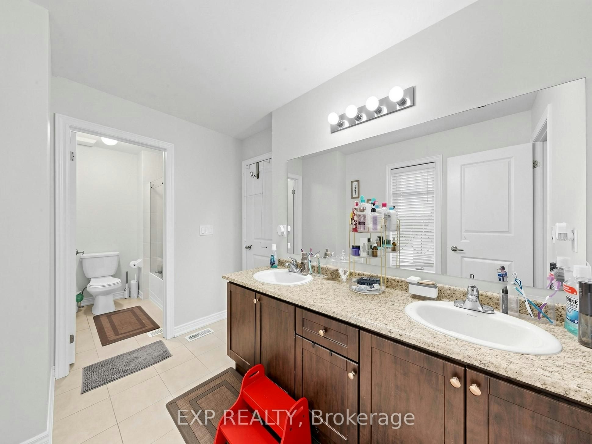 500 Mcgregor Farm Trail, Newmarket, ON, L3X 0H7 - 40