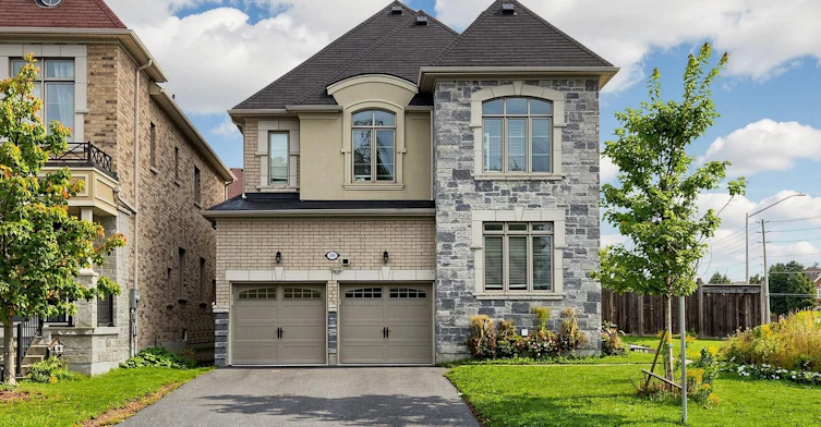 500 Mcgregor Farm Trail, Newmarket, ON, L3X 0H7