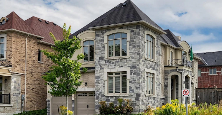 500 Mcgregor Farm Trail, Newmarket, ON, L3X 0H7 - 2