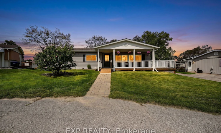 4 Fairbirch Court