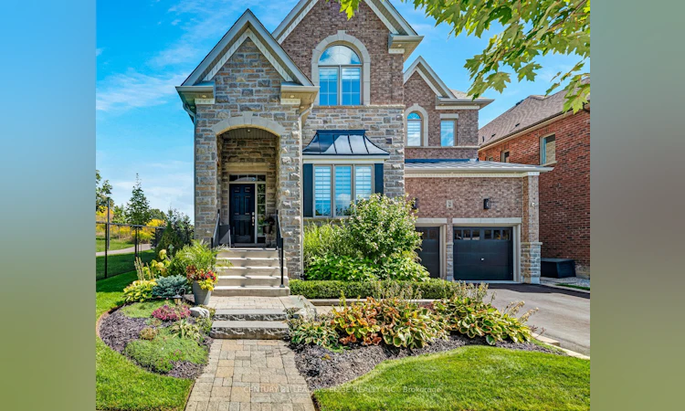 56 Walter Tunny Crescent