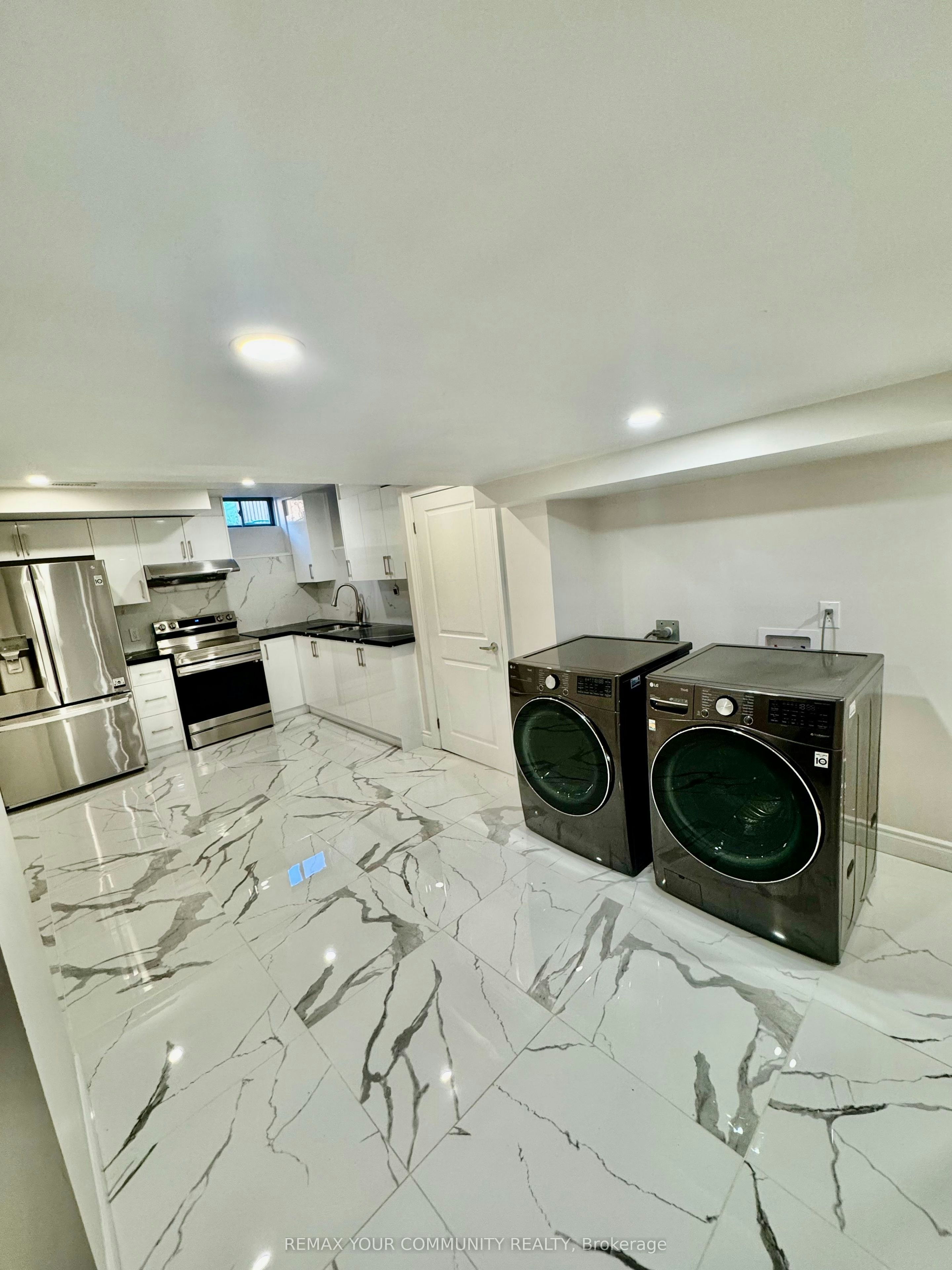 (Basement Apartment)-51 Murray Leonard Lane, East Gwillimbury, ON, L9N 0Z5 - 8