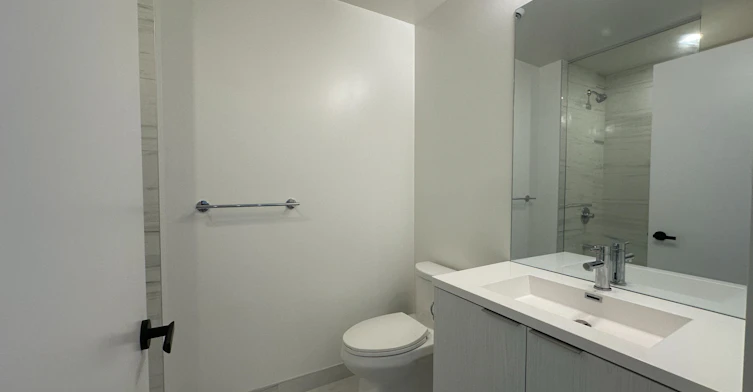 5503-8 Interchange Way, Vaughan, ON, L4K 0R2 - 20