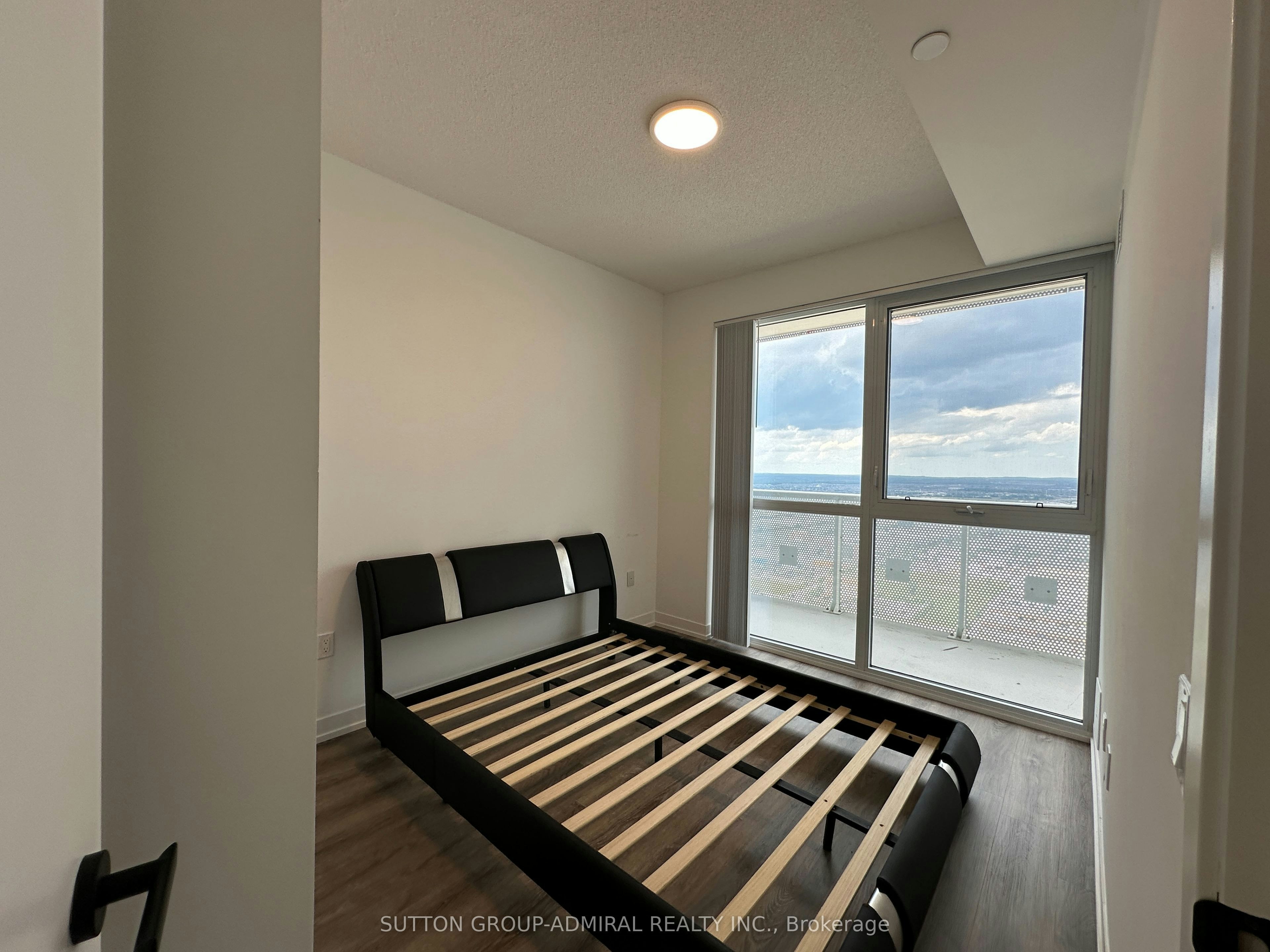 5503-8 Interchange Way, Vaughan, ON, L4K 0R2 - 26
