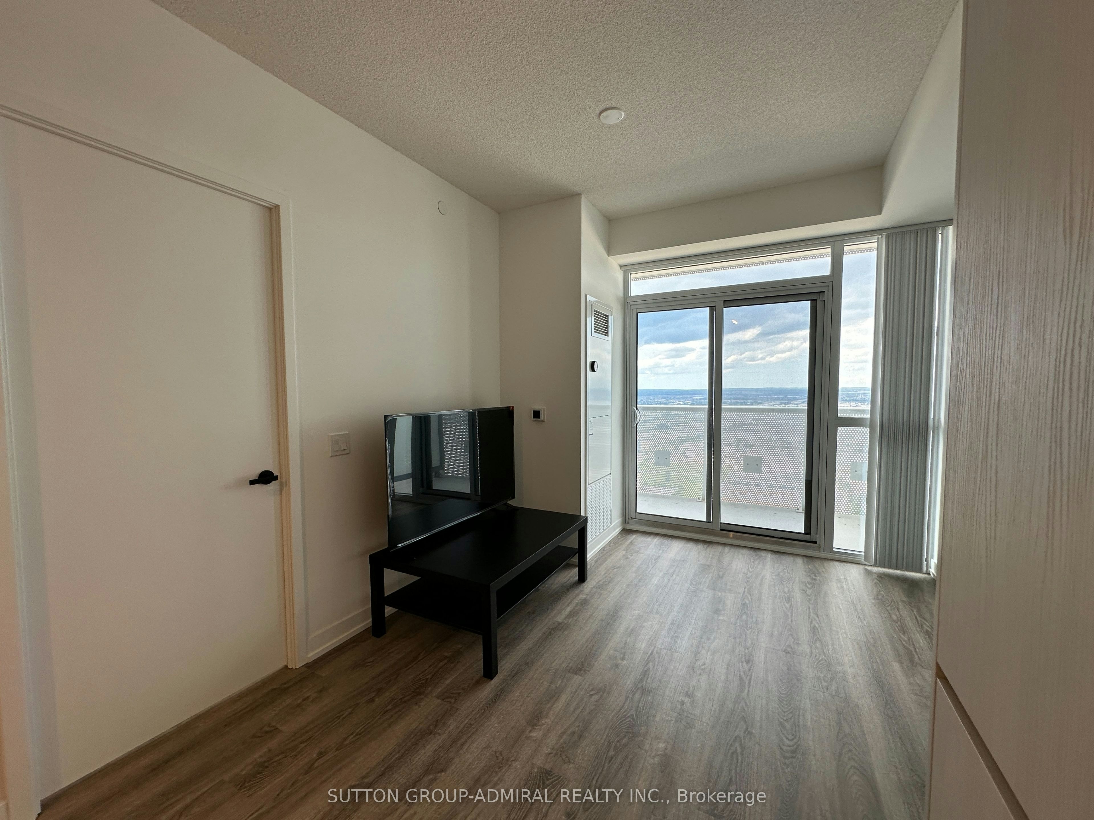 5503-8 Interchange Way, Vaughan, ON, L4K 0R2 - 28