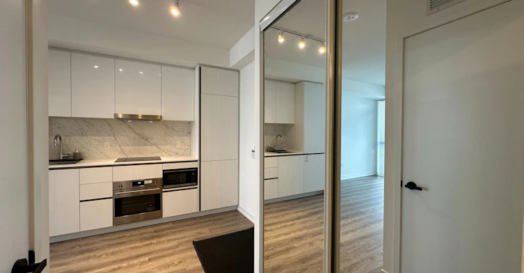 5503-8 Interchange Way, Vaughan, ON, L4K 0R2 - 27