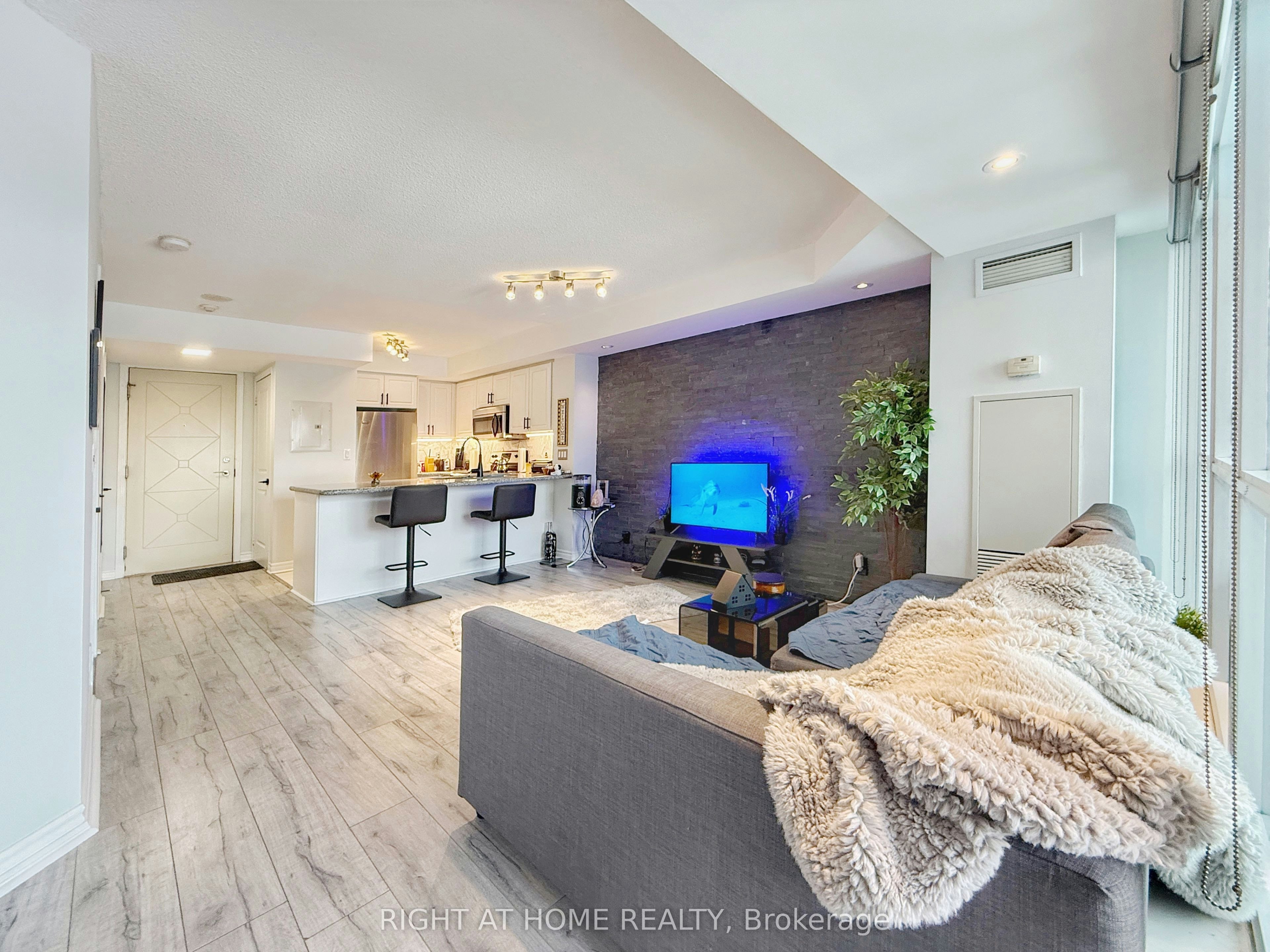 1211-18 Harding Boulevard, Richmond Hill, ON, L4C 0T3 - 8