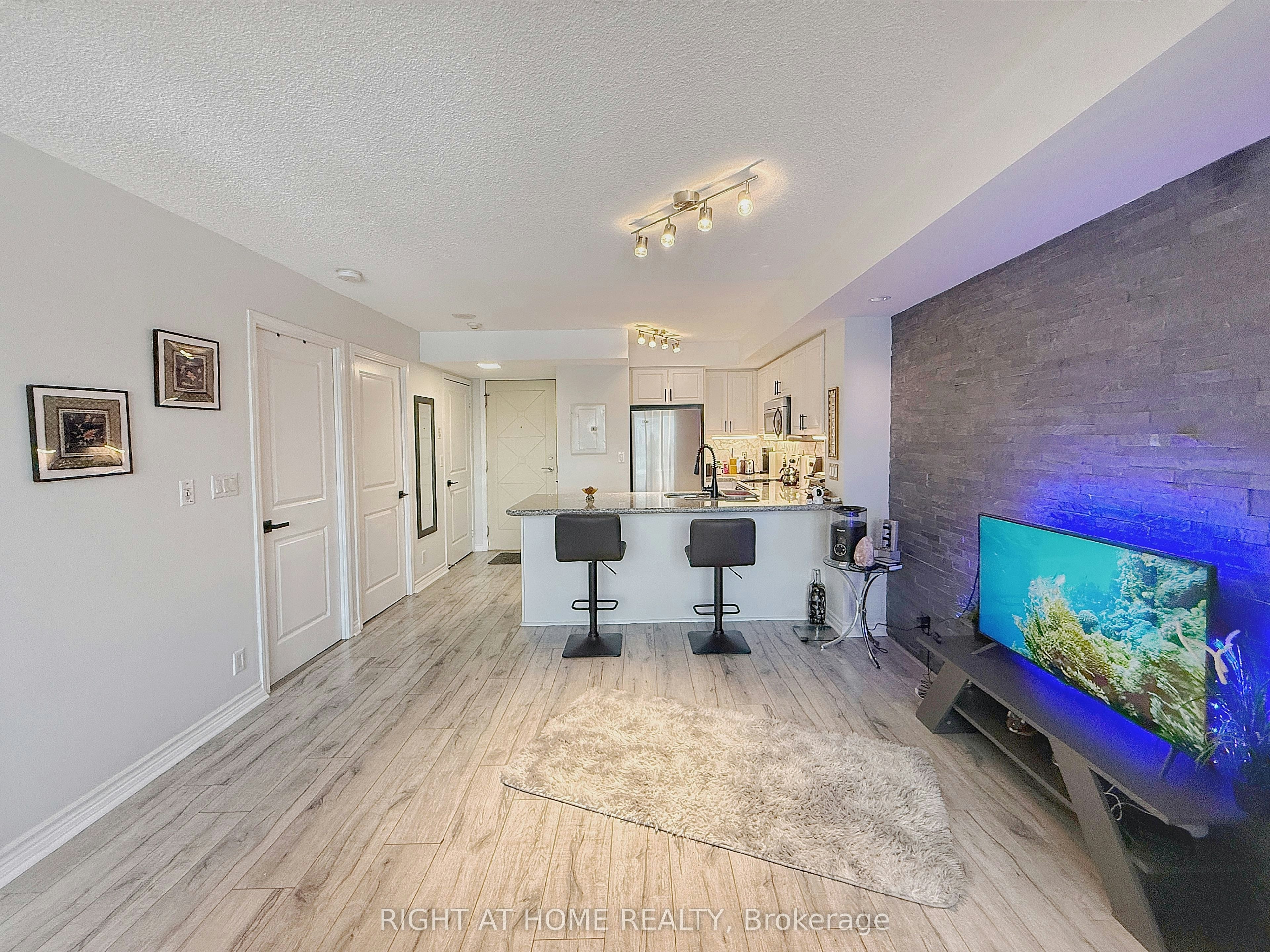 1211-18 Harding Boulevard, Richmond Hill, ON, L4C 0T3 - 7