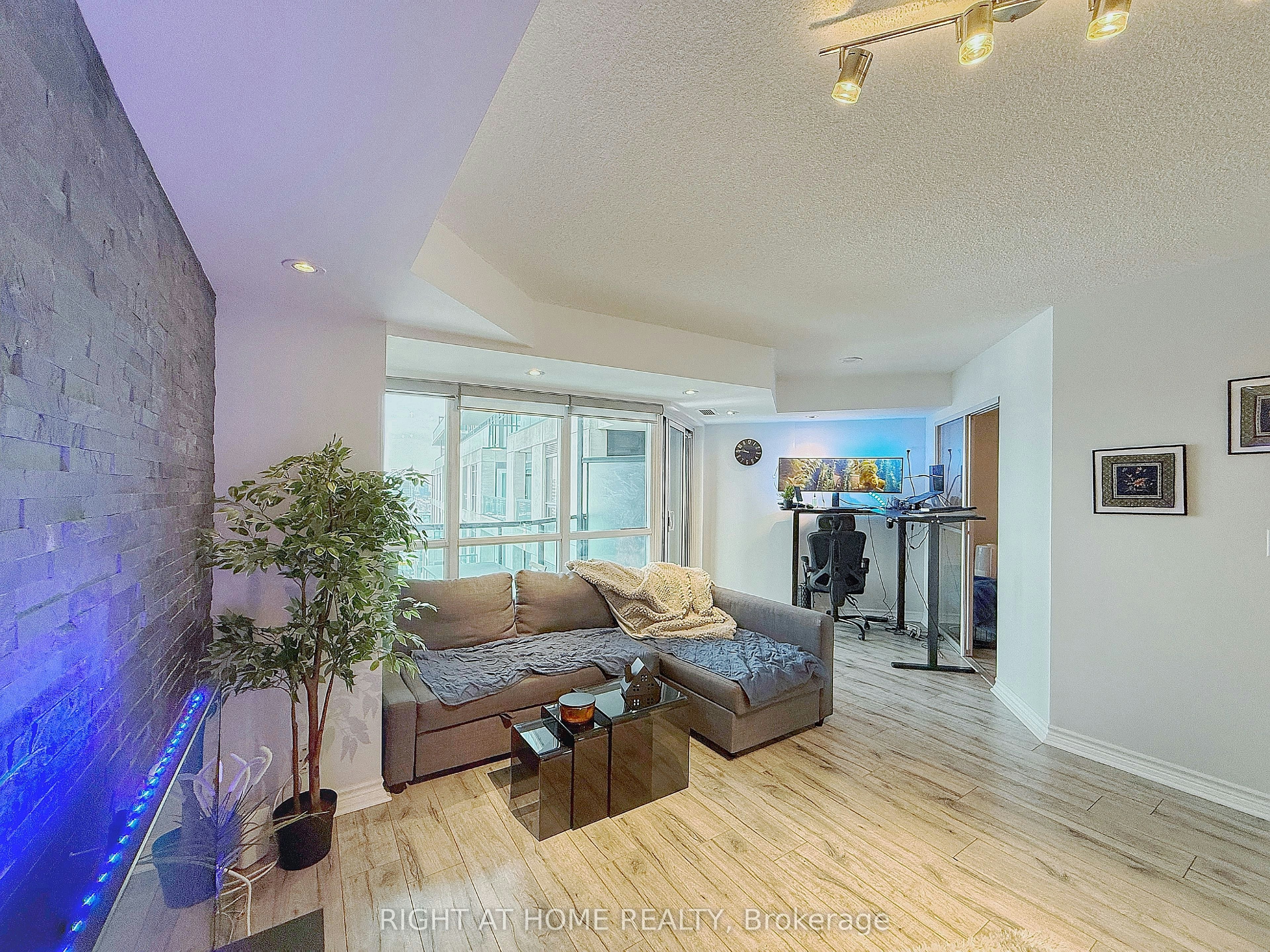 1211-18 Harding Boulevard, Richmond Hill, ON, L4C 0T3 - 5