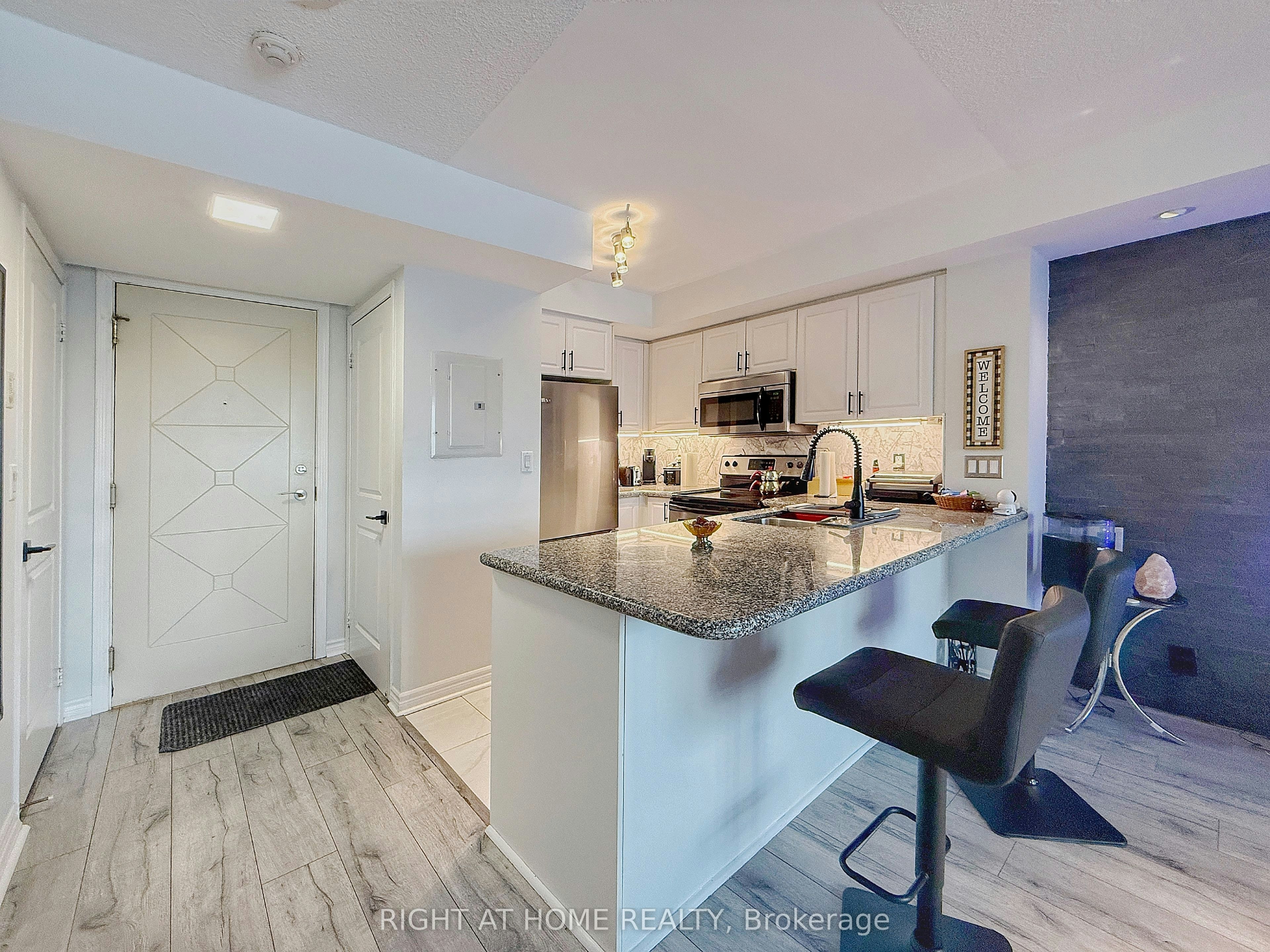 1211-18 Harding Boulevard, Richmond Hill, ON, L4C 0T3 - 6