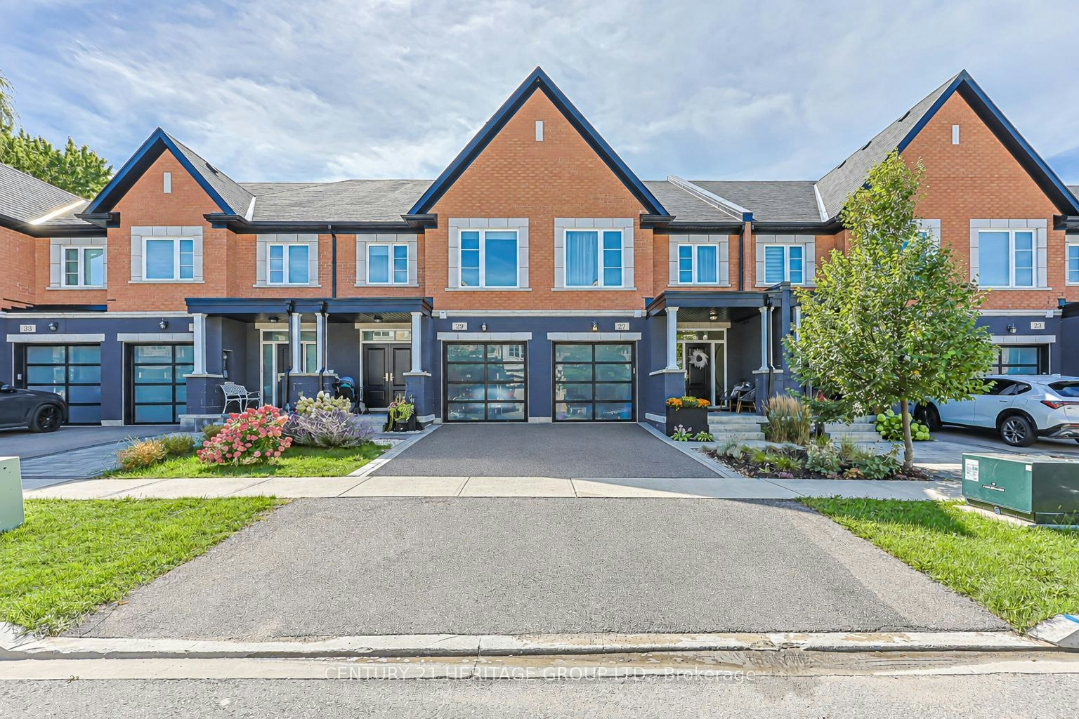 27 Lowther Avenue, Richmond Hill, ON, L4E 2Z6