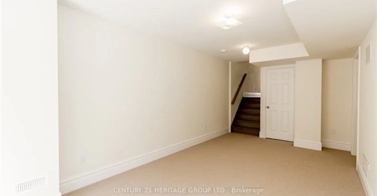 35 Farooq Boulevard, Vaughan, ON, L4L 1A6 - 13