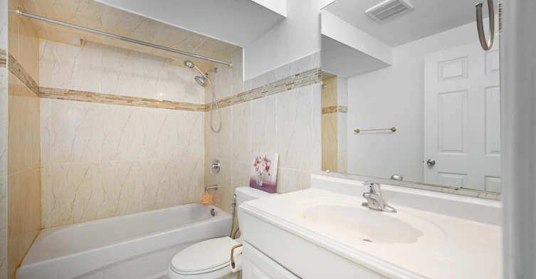 LOWER-59 Gwillimbury Drive, Bradford West Gwillimbury, ON, L3Z 0C8 - 11