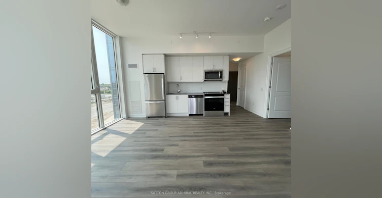 201-10 Gatineau Drive, Vaughan, ON, L4J 8H5 - 2