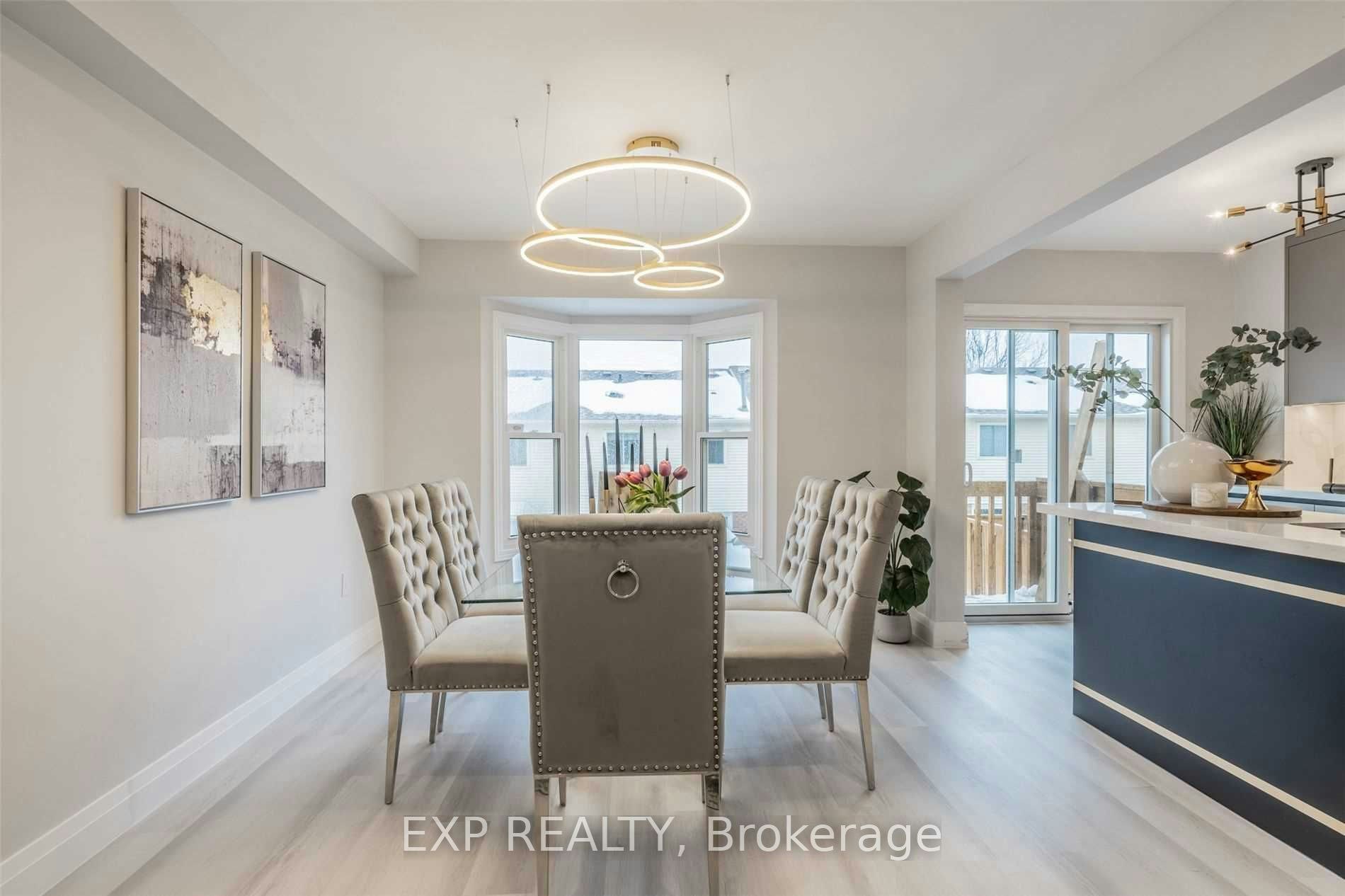 526 Tara Hill Circle, Aurora, ON, L4G 6H2 - 10