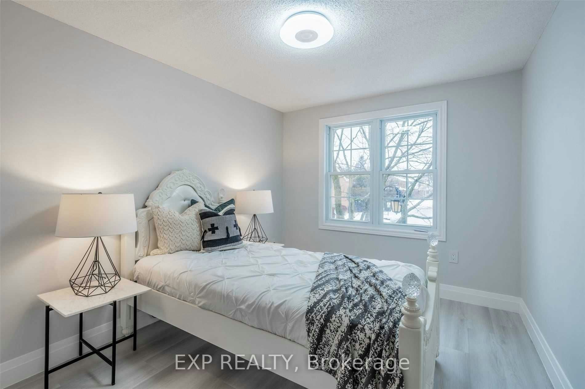 526 Tara Hill Circle, Aurora, ON, L4G 6H2 - 17