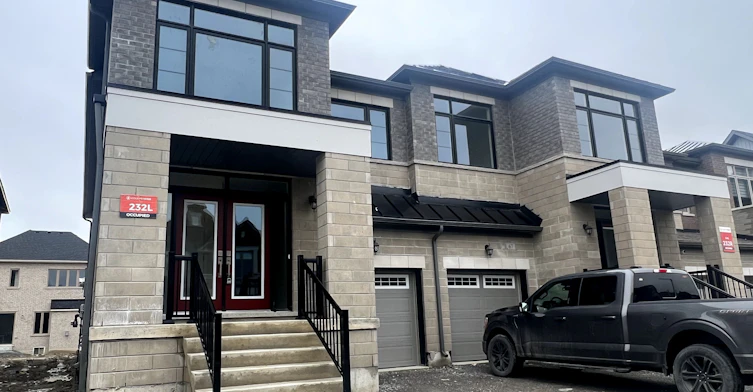 65 Kentledge Avenue, East Gwillimbury, ON, L9N 0V9