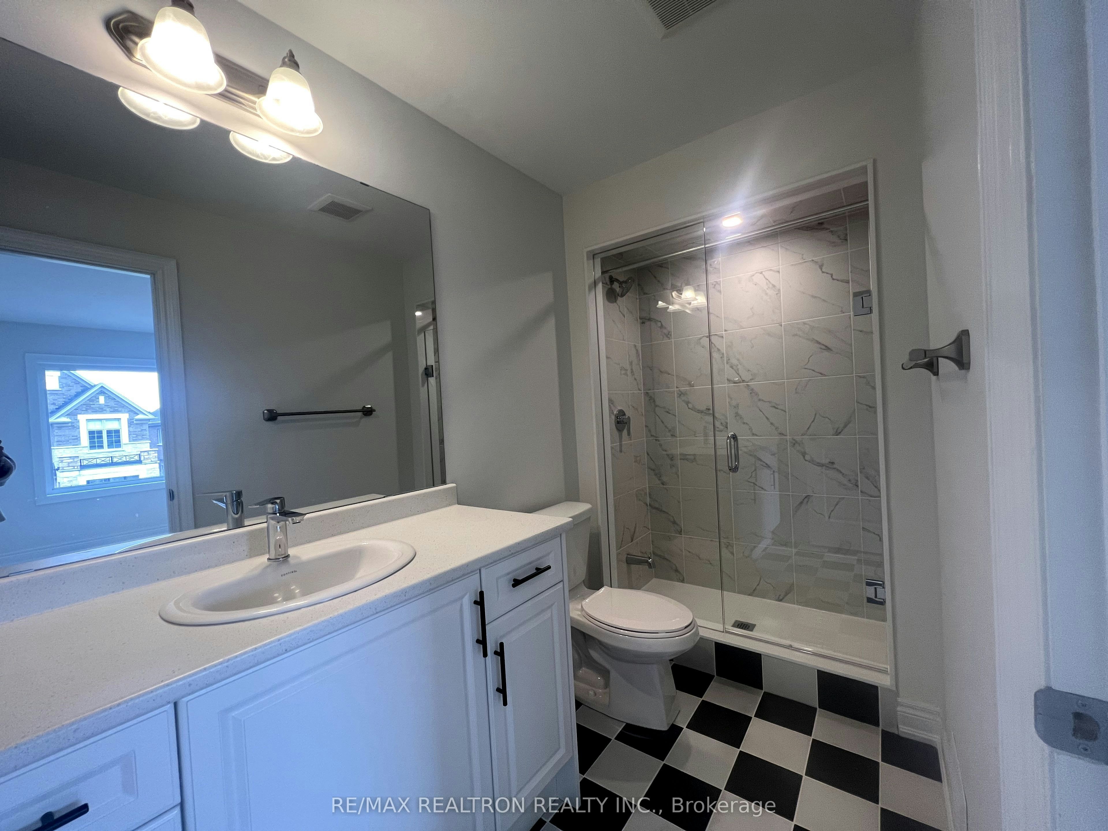 65 Kentledge Avenue, East Gwillimbury, ON, L9N 0V9 - 20