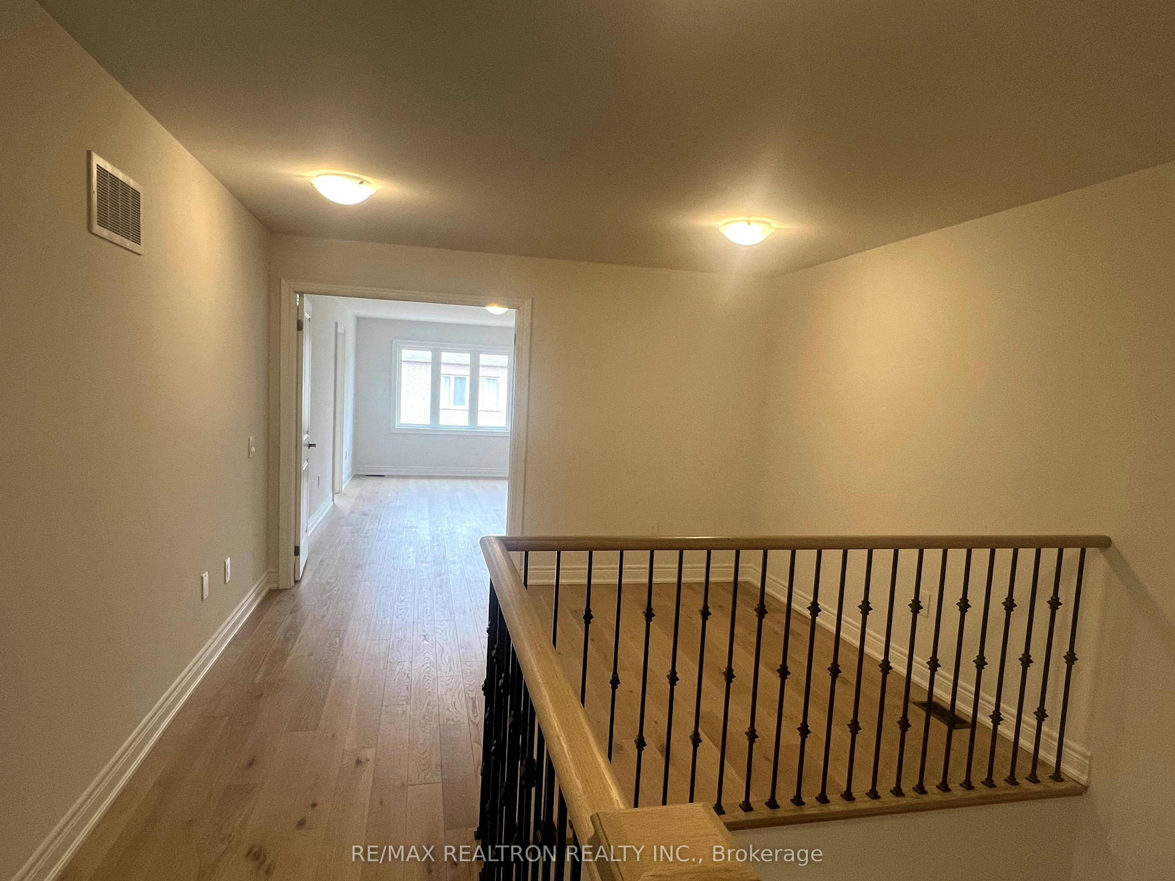 65 Kentledge Avenue, East Gwillimbury, ON, L9N 0V9 - 13