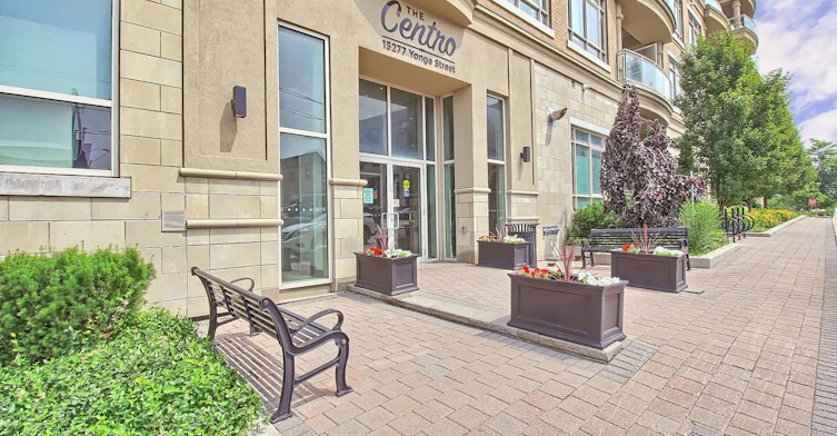 609-15277 Yonge Street S, Aurora, ON, L4G 1Y3 - 3