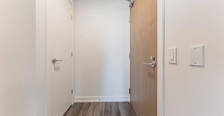 1112-5 Meadowdale Road, Vaughan, ON, L4K 0C7 - 2