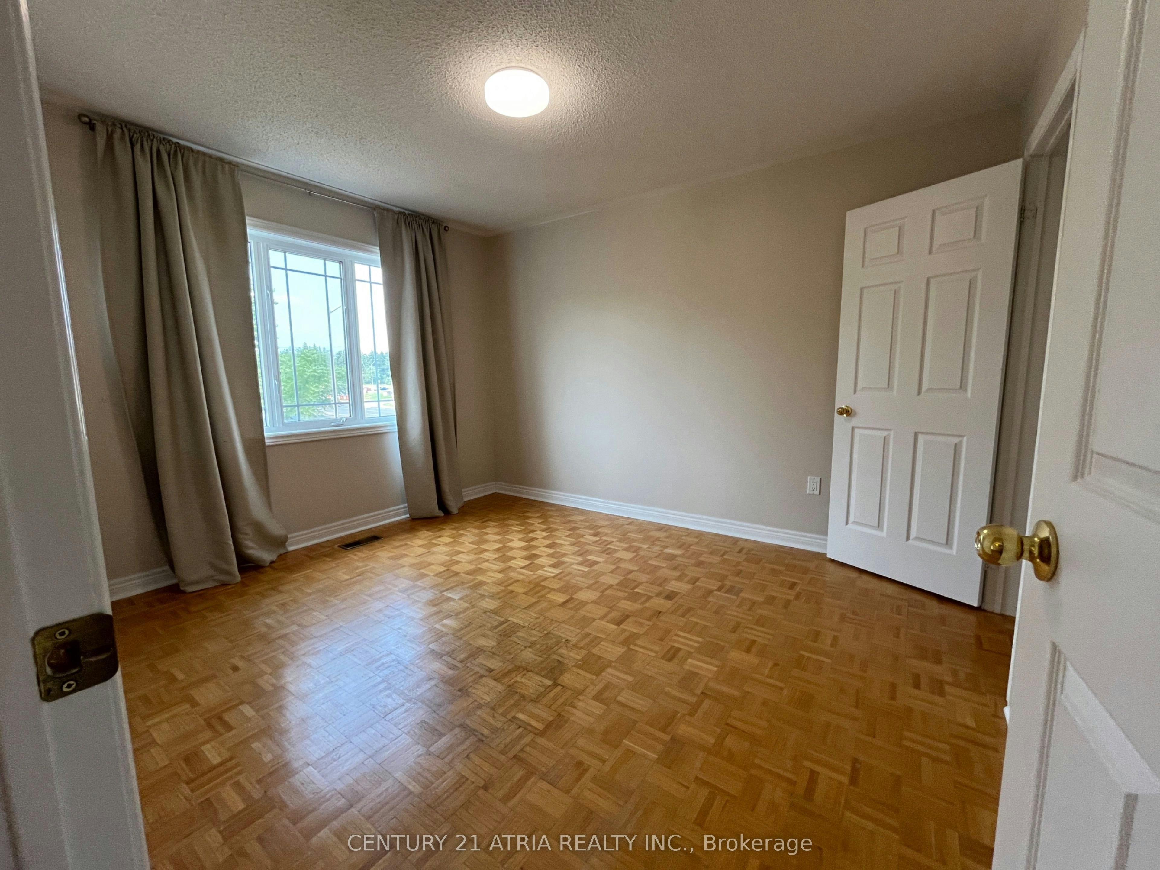 69 Loredana Court, Richmond Hill, ON, L4C 0P2 - 11