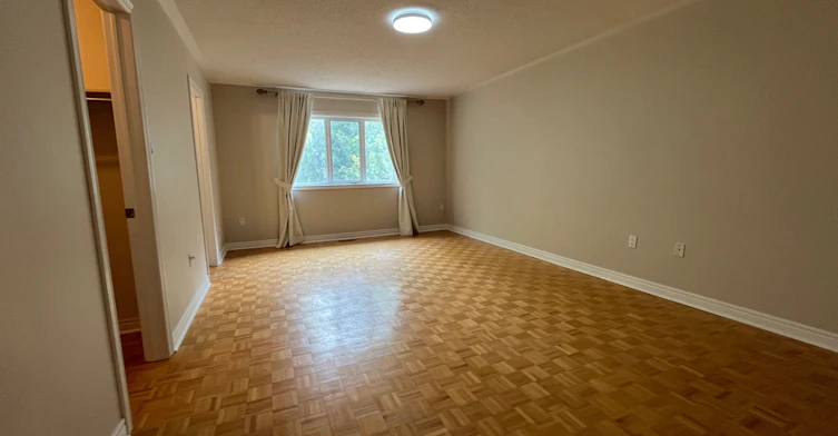 69 Loredana Court, Richmond Hill, ON, L4C 0P2 - 8